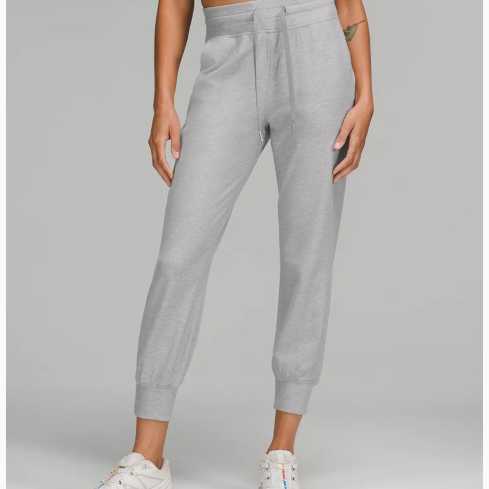 Lululemon Ready to Rulu  Jogger 7/8 Length